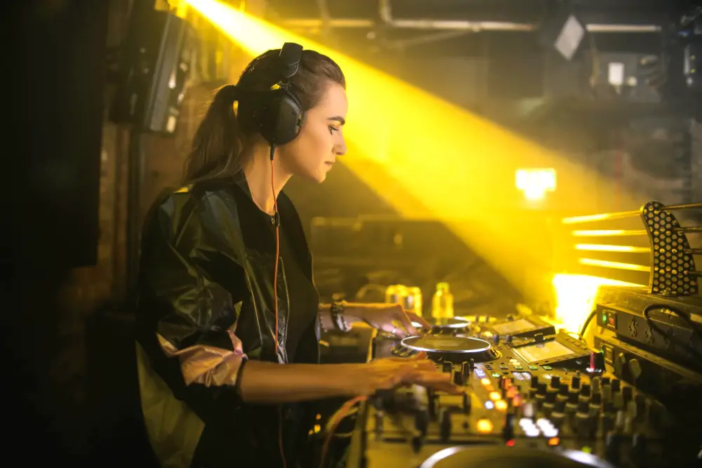 How Do I Become A Female DJ